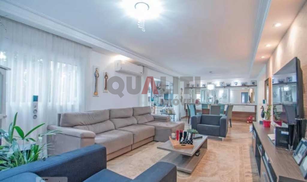 Apartamento com 143m² para venda na Chácara Santo Antônio.