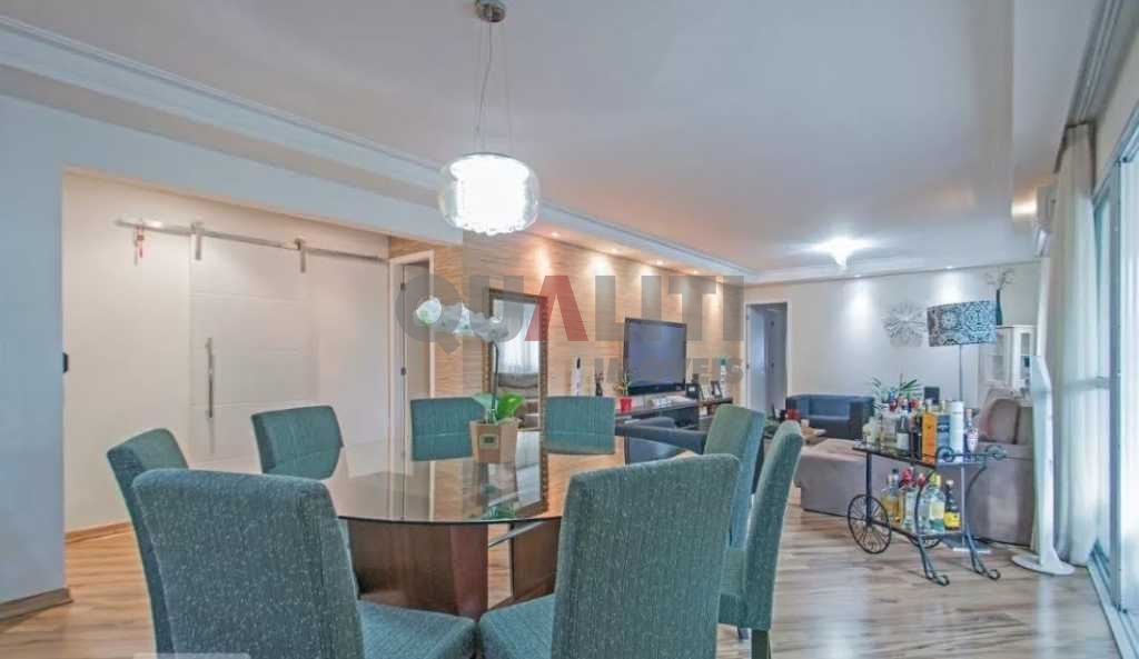 Apartamento com 143m² para venda na Chácara Santo Antônio.