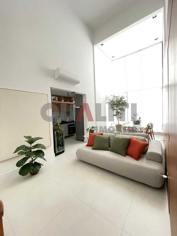 Apartamento novo com armários, 2 suítes, 75 m² e lazer para venda na Vila Olímpia.