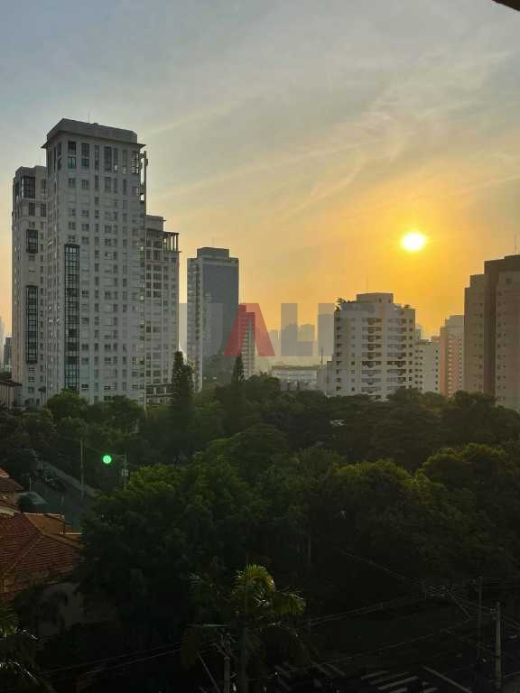 Apartamento novo com armários, 2 suítes, 75 m² e lazer para venda na Vila Olímpia.