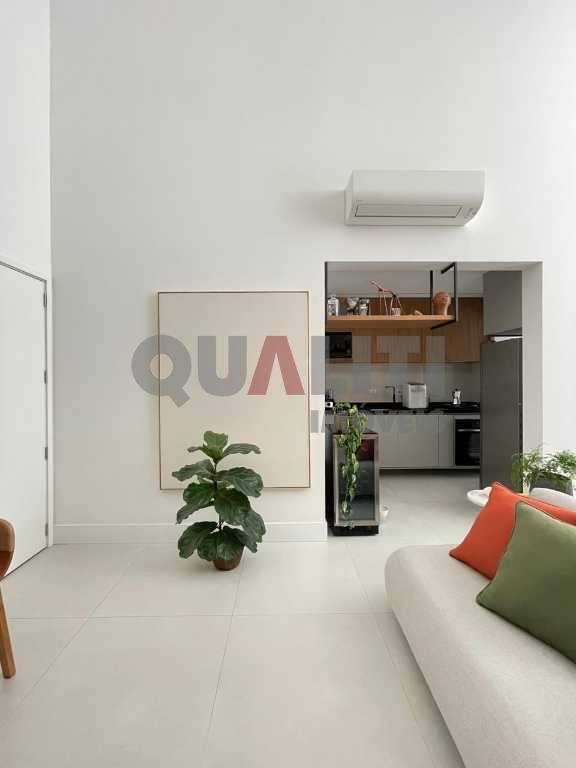 Apartamento novo com armários, 2 suítes, 75 m² e lazer para venda na Vila Olímpia.