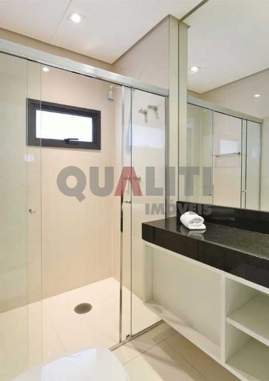 Apartamento de alto padrão, mobiliado, ao lado da Faria Lima, para venda na Vila Olímpia.