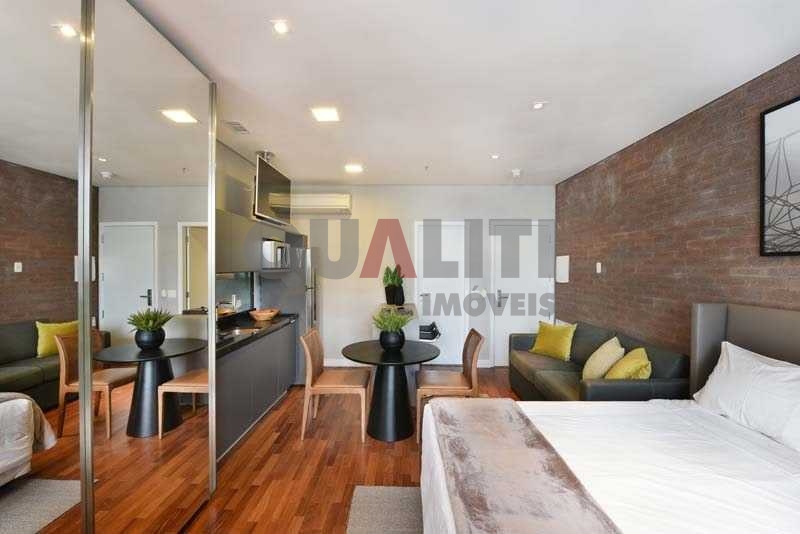 Apartamento de alto padrão, mobiliado, ao lado da Faria Lima, para venda na Vila Olímpia.