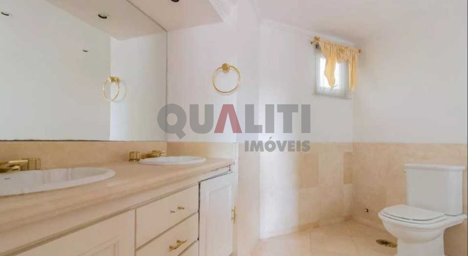 Apartamento para locação em Campo Belo/SP.