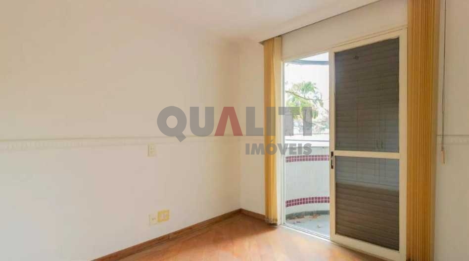 Apartamento para locação em Campo Belo/SP.