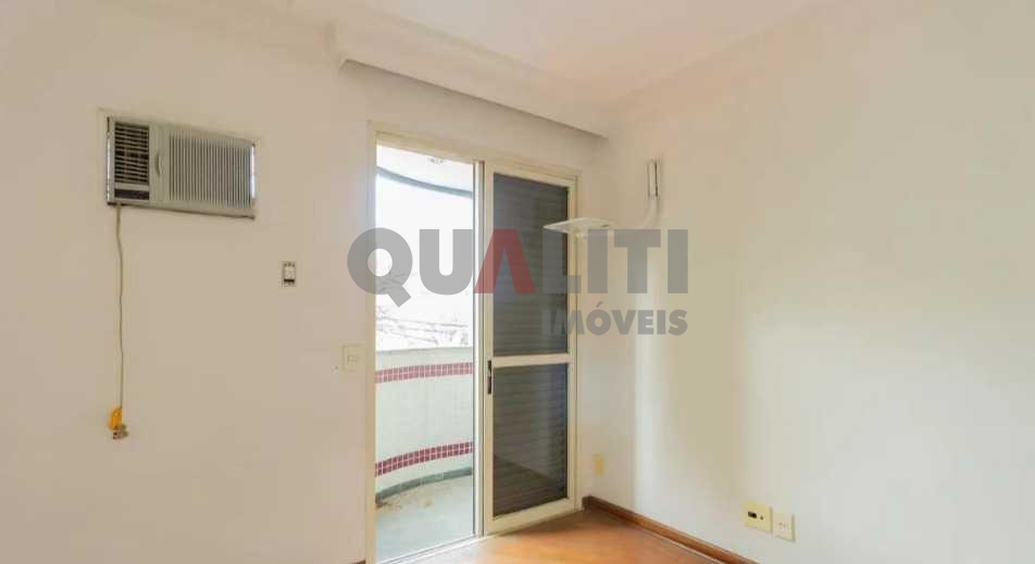 Apartamento para locação em Campo Belo/SP.