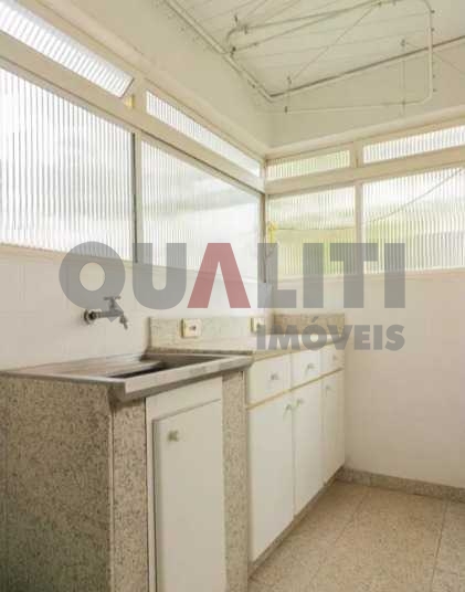 Apartamento para locação em Campo Belo/SP.
