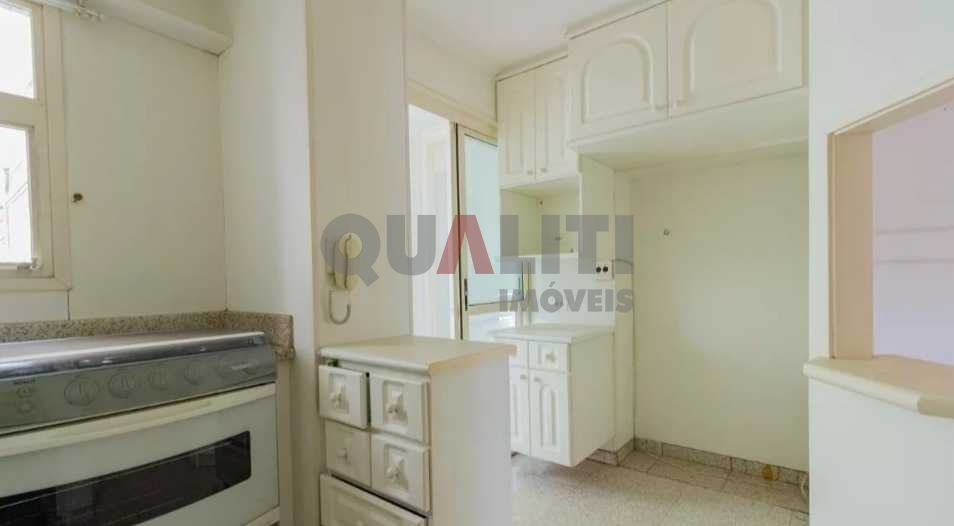 Apartamento para locação em Campo Belo/SP.