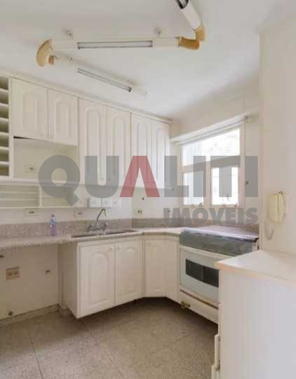 Apartamento para locação em Campo Belo/SP.