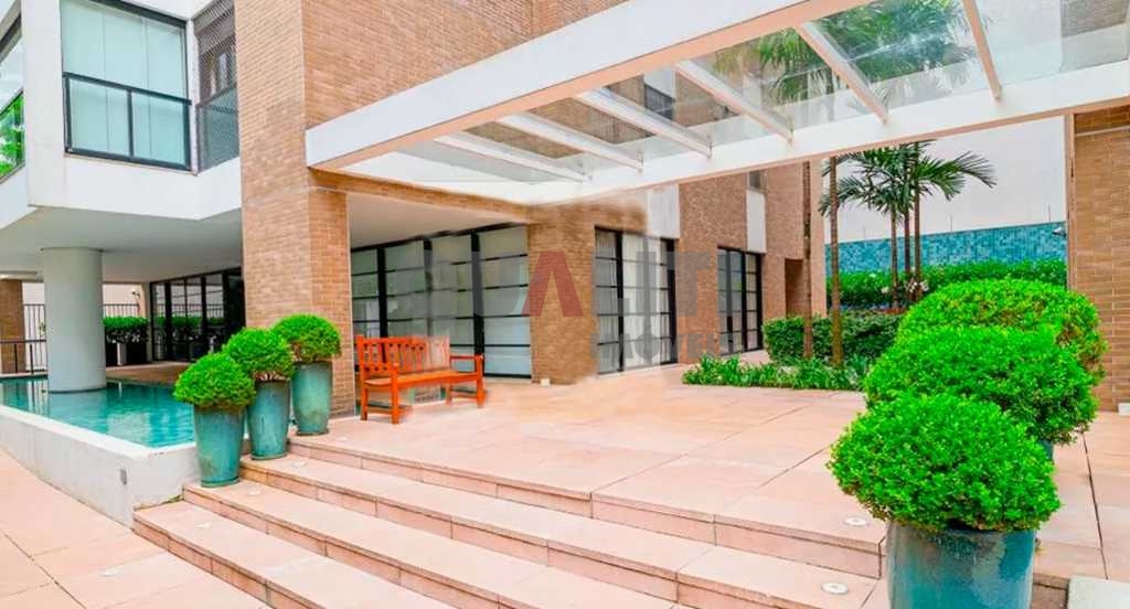 Apartamento à venda na Vila Nova Conceição.