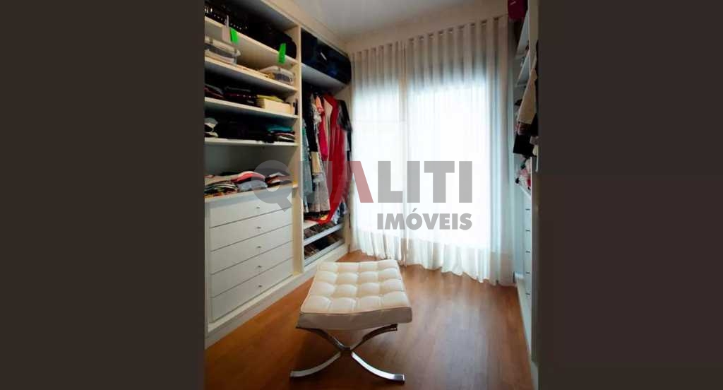 Apartamento à venda na Vila Nova Conceição.