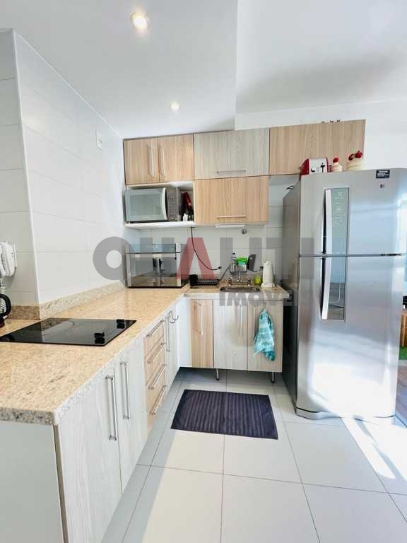 Apartamento a venda na Vila Olímpia com ampla varanda gourmet envidraçado, lazer completo, prédio novo.