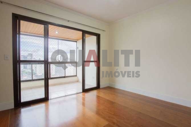Apartamento a venda na Vila Nova Conceição