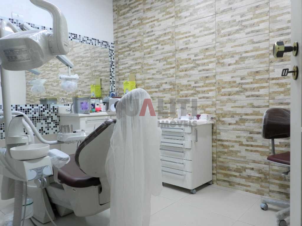 Sobrado a venda ou aluguel na Vila Olímpia