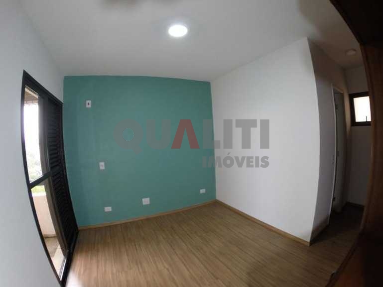 Apartamento a venda na Vila Mariana.