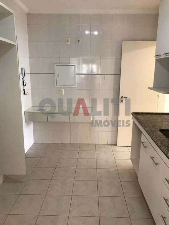 Apartamento próximo Berrini com 3 dormitórios, 3 vagas, 104 m², lazer e condomínio baixo para venda na Chácara Santo Antônio.