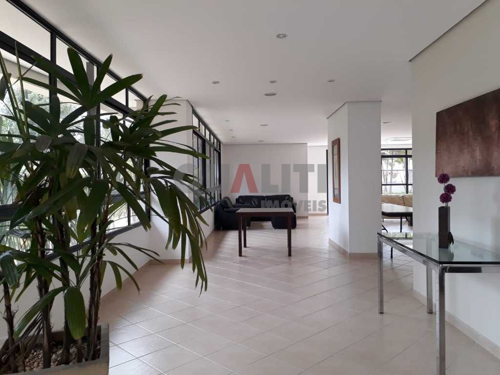 Apartamento próximo Berrini com 3 dormitórios, 3 vagas, 104 m², lazer e condomínio baixo para venda na Chácara Santo Antônio.