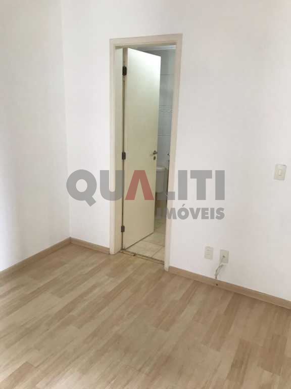 Apartamento próximo Berrini com 3 dormitórios, 3 vagas, 104 m², lazer e condomínio baixo para venda na Chácara Santo Antônio.