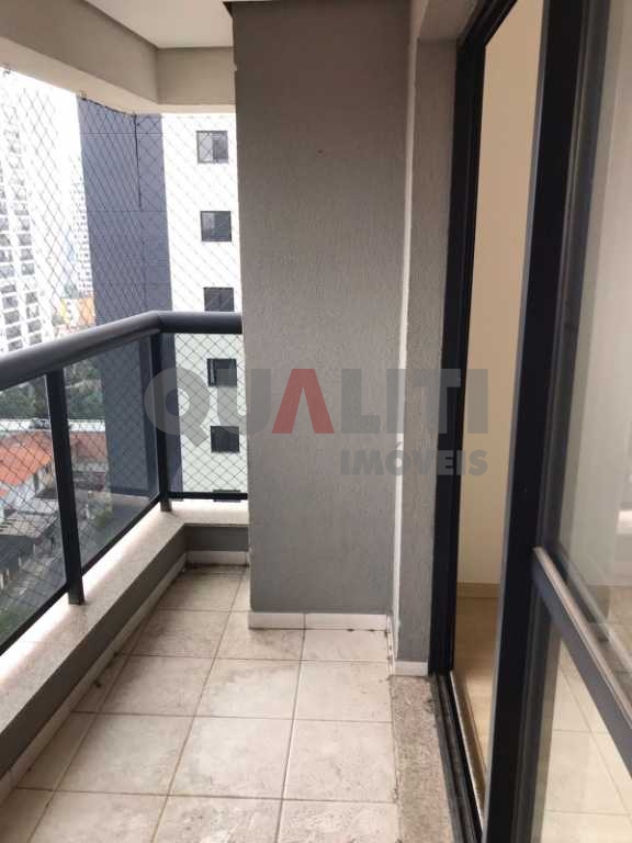 Apartamento próximo Berrini com 3 dormitórios, 3 vagas, 104 m², lazer e condomínio baixo para venda na Chácara Santo Antônio.