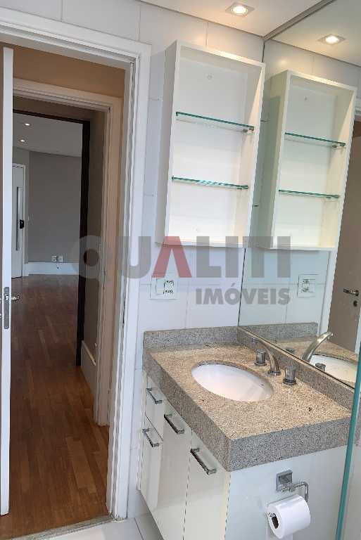 Apartamento com 2 dormitórios e 1 suite para venda no Vila Guarani ao lado da estação do Metrô Conceição.
