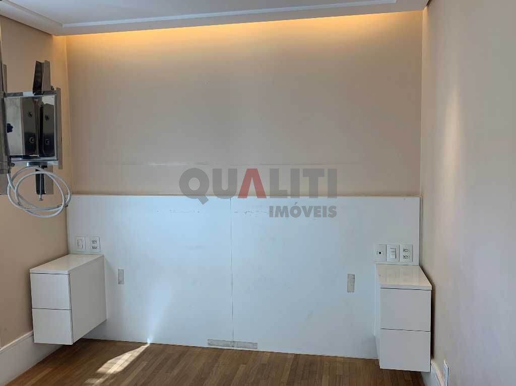 Apartamento com 2 dormitórios e 1 suite para venda no Vila Guarani ao lado da estação do Metrô Conceição.