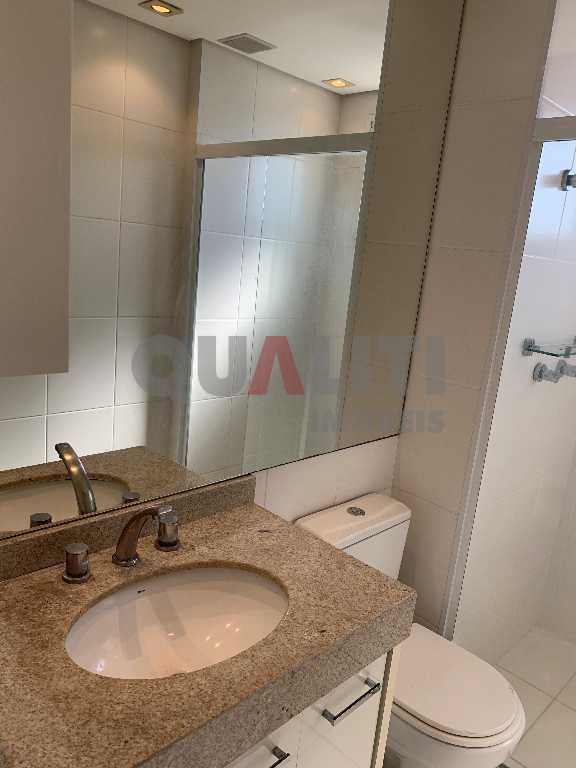 Apartamento com 2 dormitórios e 1 suite para venda no Vila Guarani ao lado da estação do Metrô Conceição.