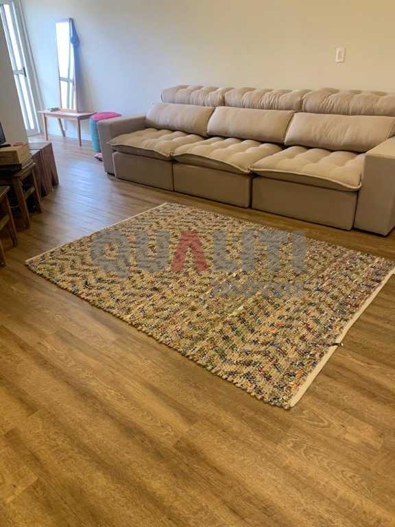 Apartamento para venda na Saúde.