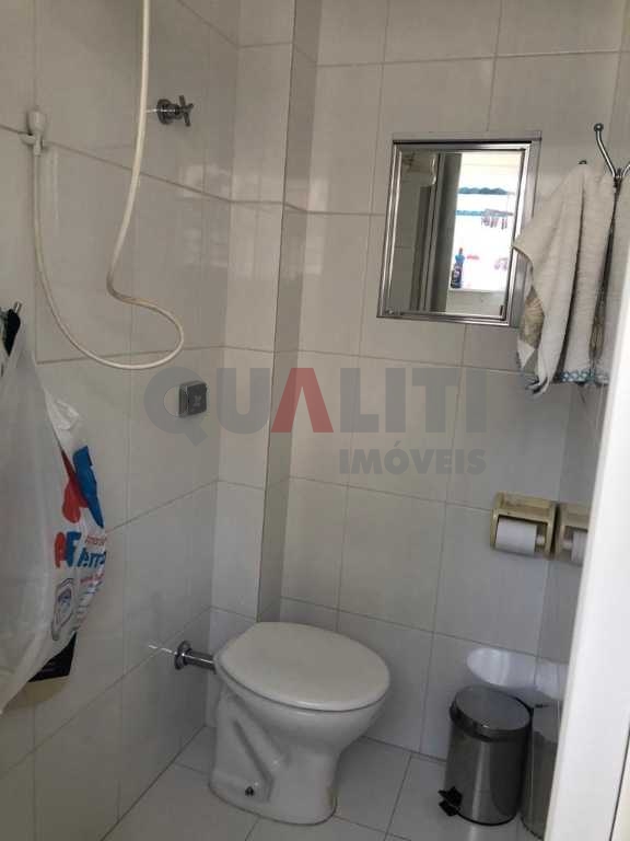 Apartamento reformado para venda em Moema fora da rota, rua tranquila com 2 dormitórios, 76 m², 1 vaga de garagem e lazer, oportunidade!