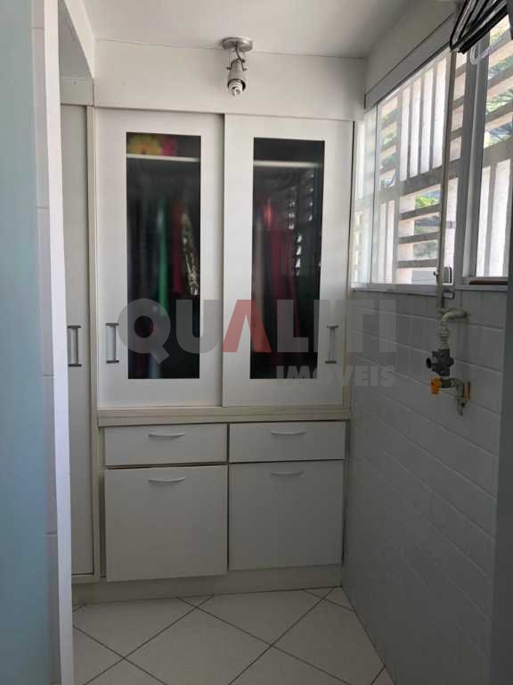 Apartamento reformado para venda em Moema fora da rota, rua tranquila com 2 dormitórios, 76 m², 1 vaga de garagem e lazer, oportunidade!