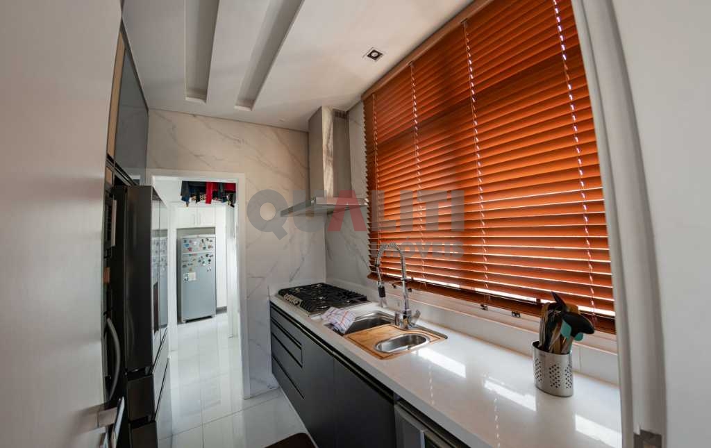 Cobertura Tríplex Alto Padrão em Moema, com Solarium e Vista 180º de São Paulo.
