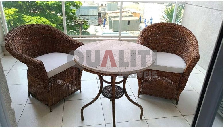 Apartamento Duplex mobiliado para Locação com 76 m², 2 quartos, 1 suíte e 2 vagas em Moema, voltado para o Parque Ibirapuera.