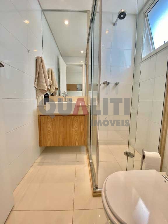 Apartamento para venda ou locação em Moema