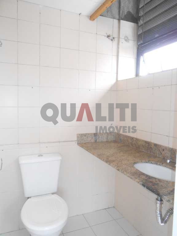 Sala comercial para locação no Campo Belo.