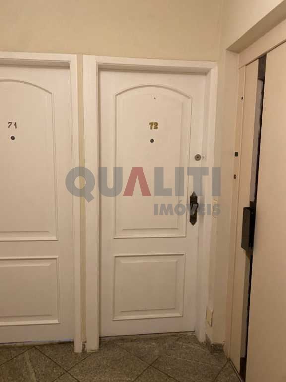 Apartamento, no Itaim Bibi, para venda.