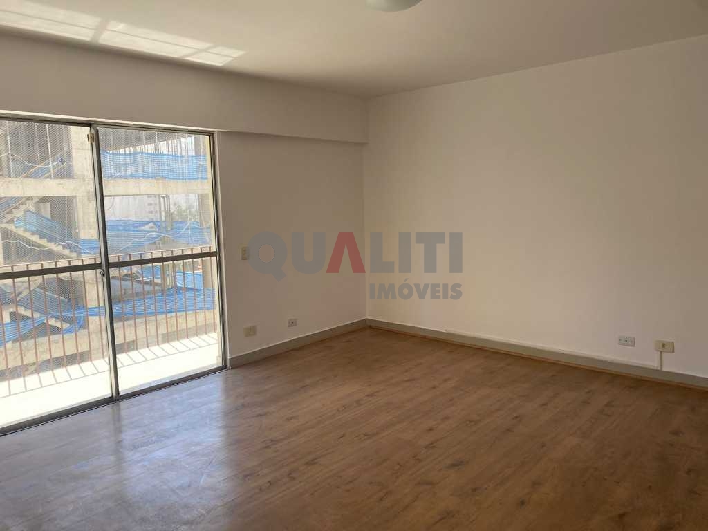 Apartamento, no Itaim Bibi, para venda.