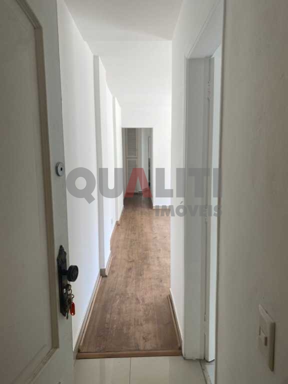 Apartamento, no Itaim Bibi, para venda.