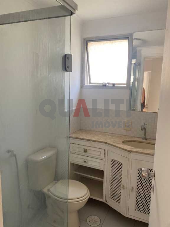 Apartamento, no Itaim Bibi, para venda.