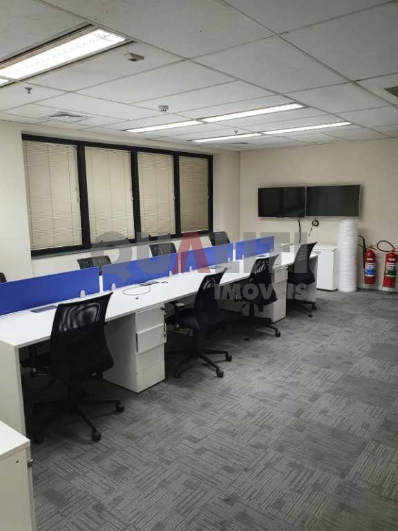 Conjunto comercial para locação na Vila Olímpia.