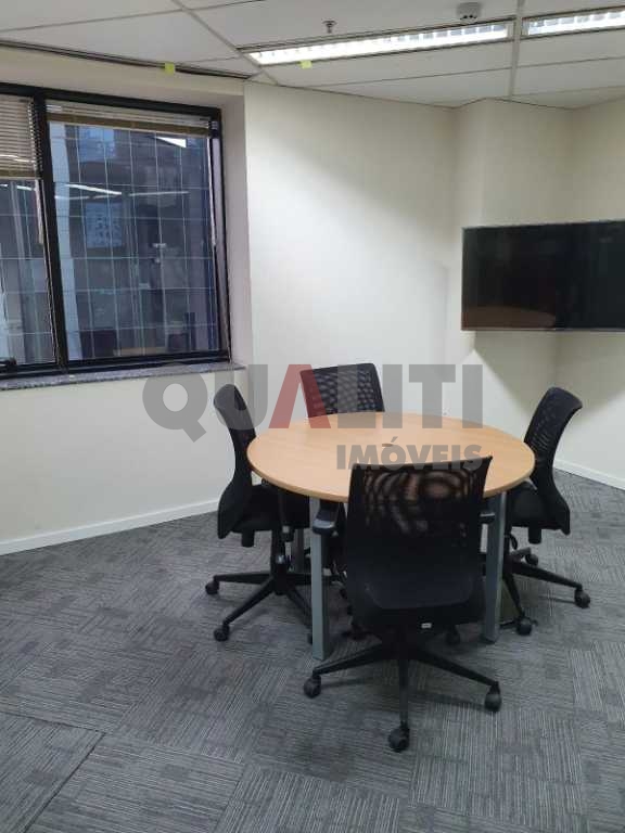 Conjunto comercial para locação na Vila Olímpia.