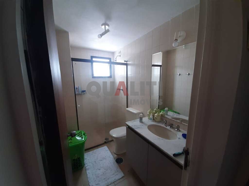 Apartamento para Venda em Moema.