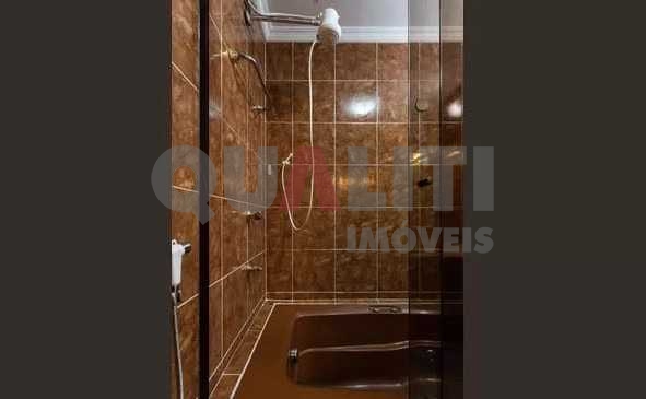 Apartamento com 3 dormitórios e 2 suites à Venda na Vila Olímpia.