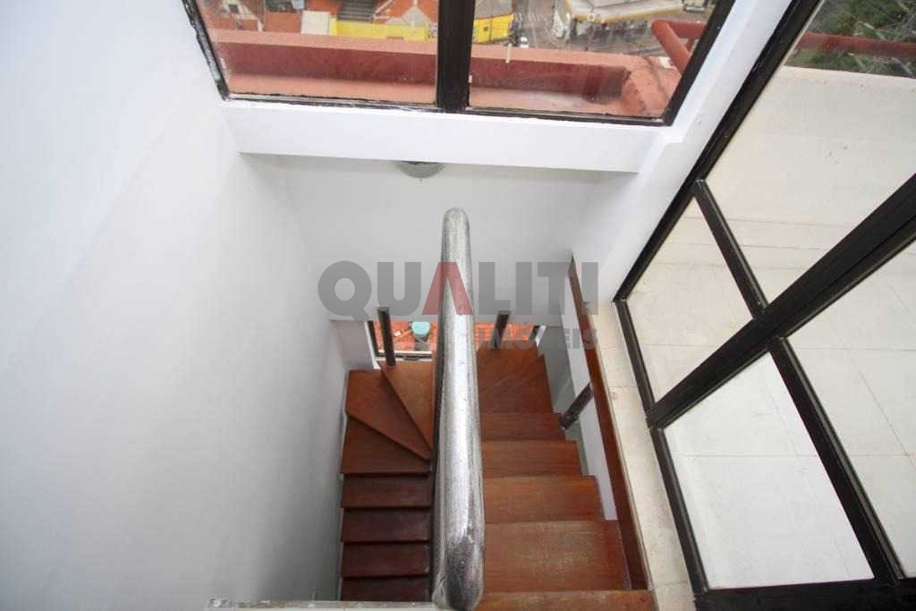 Cobertura duplex para venda no Brooklin com 140 m², 2 dormitórios, 2 vagas, amplo terraço com jaccuzi e solarium e lazer, oportunidade!!