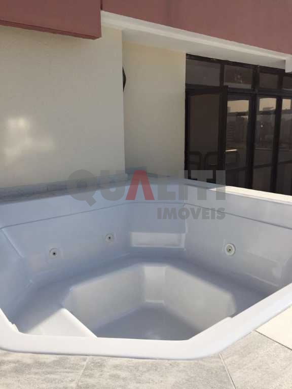 Cobertura duplex para venda no Brooklin com 140 m², 2 dormitórios, 2 vagas, amplo terraço com jaccuzi e solarium e lazer, oportunidade!!