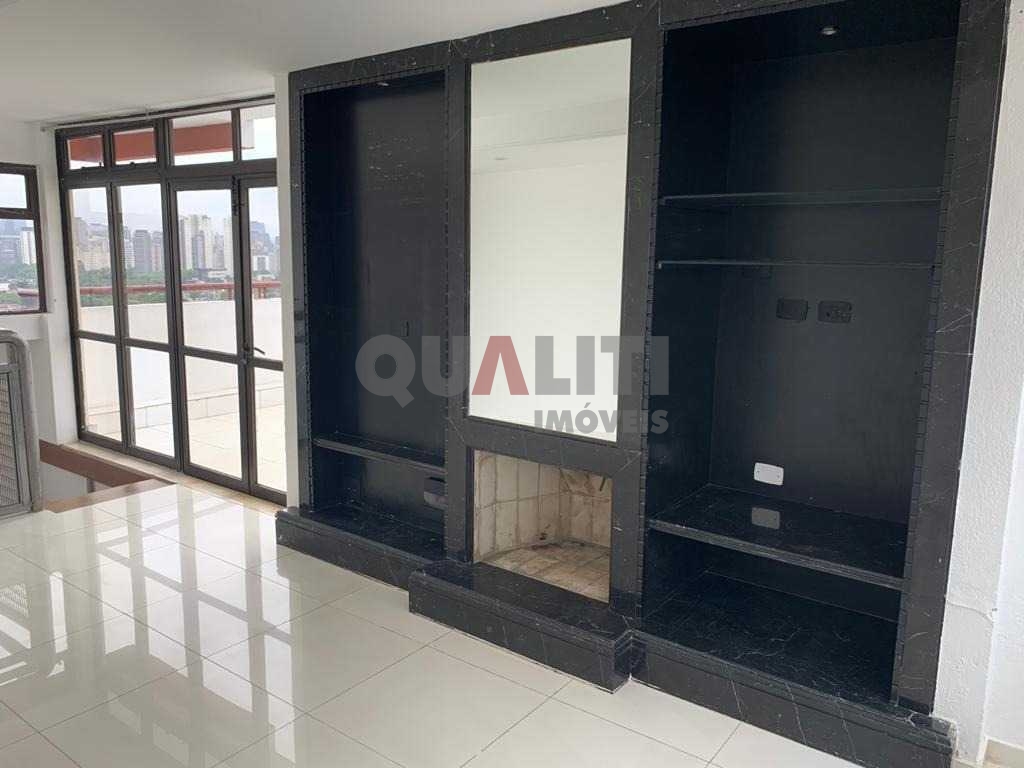 Cobertura duplex para venda no Brooklin com 140 m², 2 dormitórios, 2 vagas, amplo terraço com jaccuzi e solarium e lazer, oportunidade!!