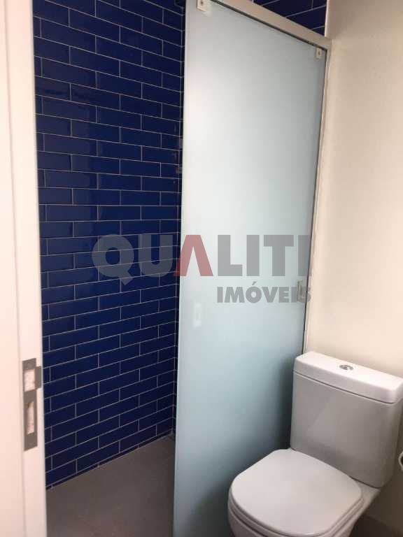 Apartamento com 106 m², 2 quartos e 2 suítes, closet, 1 vaga, mobiliado, para locação na Vila Mariana.