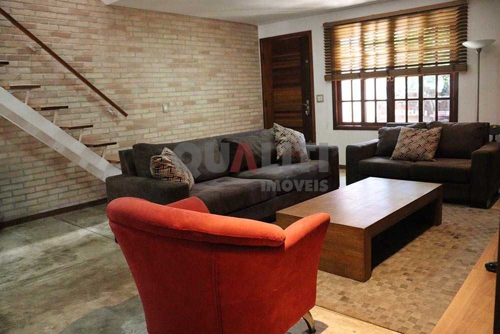 Casa Sobrado para venda na Chácara Santo Antônio.