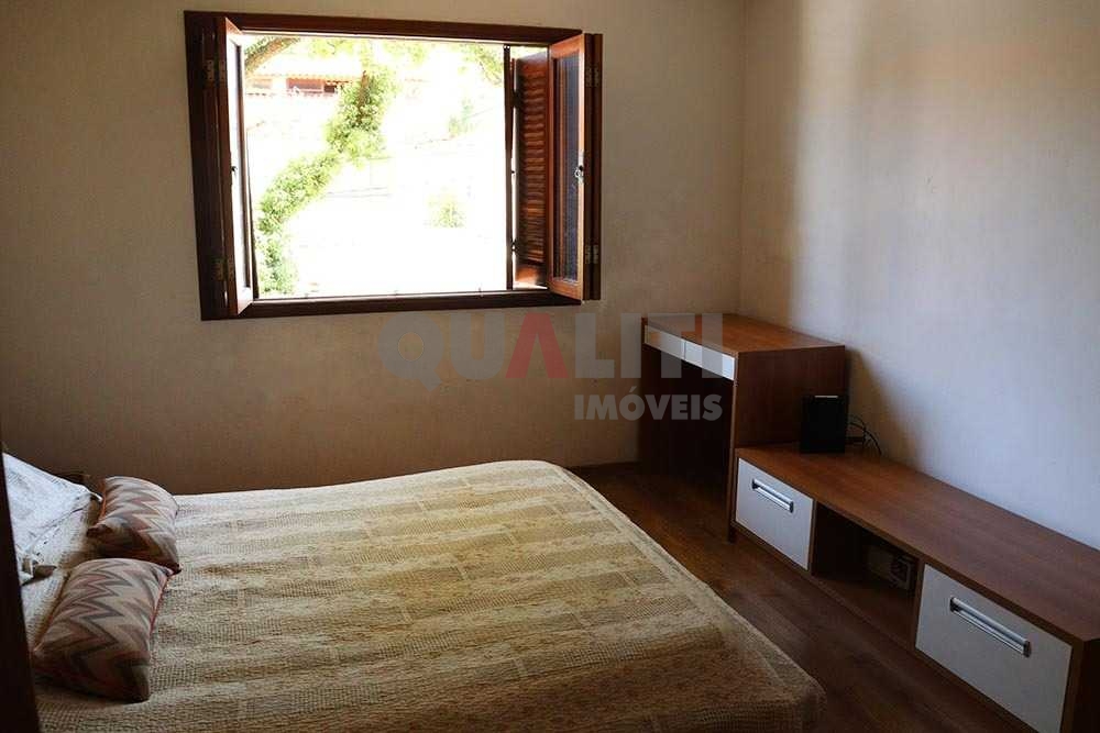 Casa Sobrado para venda na Chácara Santo Antônio.