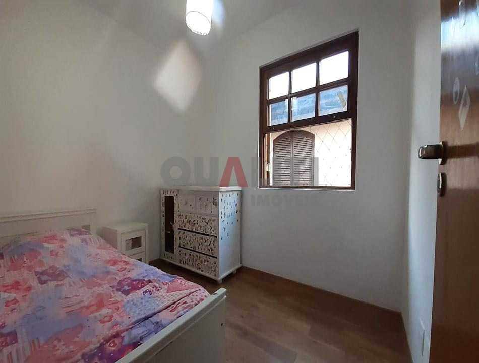Casa Sobrado para venda na Chácara Santo Antônio.
