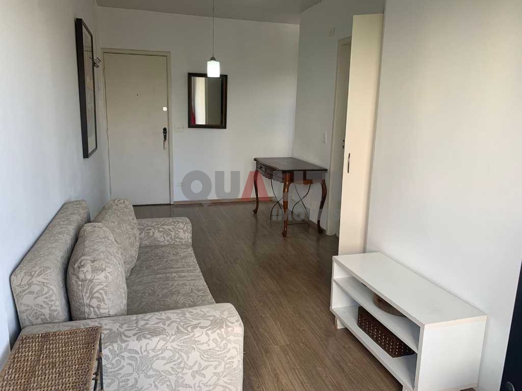 Apartamento à venda em Moema.
