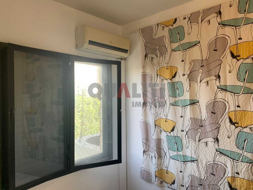 Apartamento à venda em Moema.